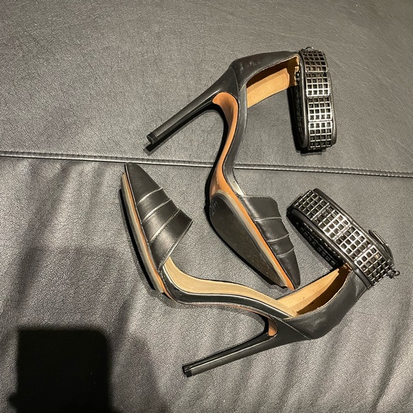 NWOT D’orsay Ankle Strap Metallic Plaques Leather Pointed High Pumps Stilettos - Picture 11 of 12